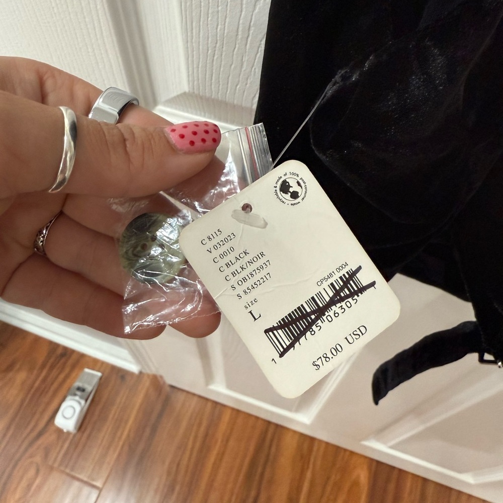 Free People Black Velvet Women's Vest - Picture 4 of 4